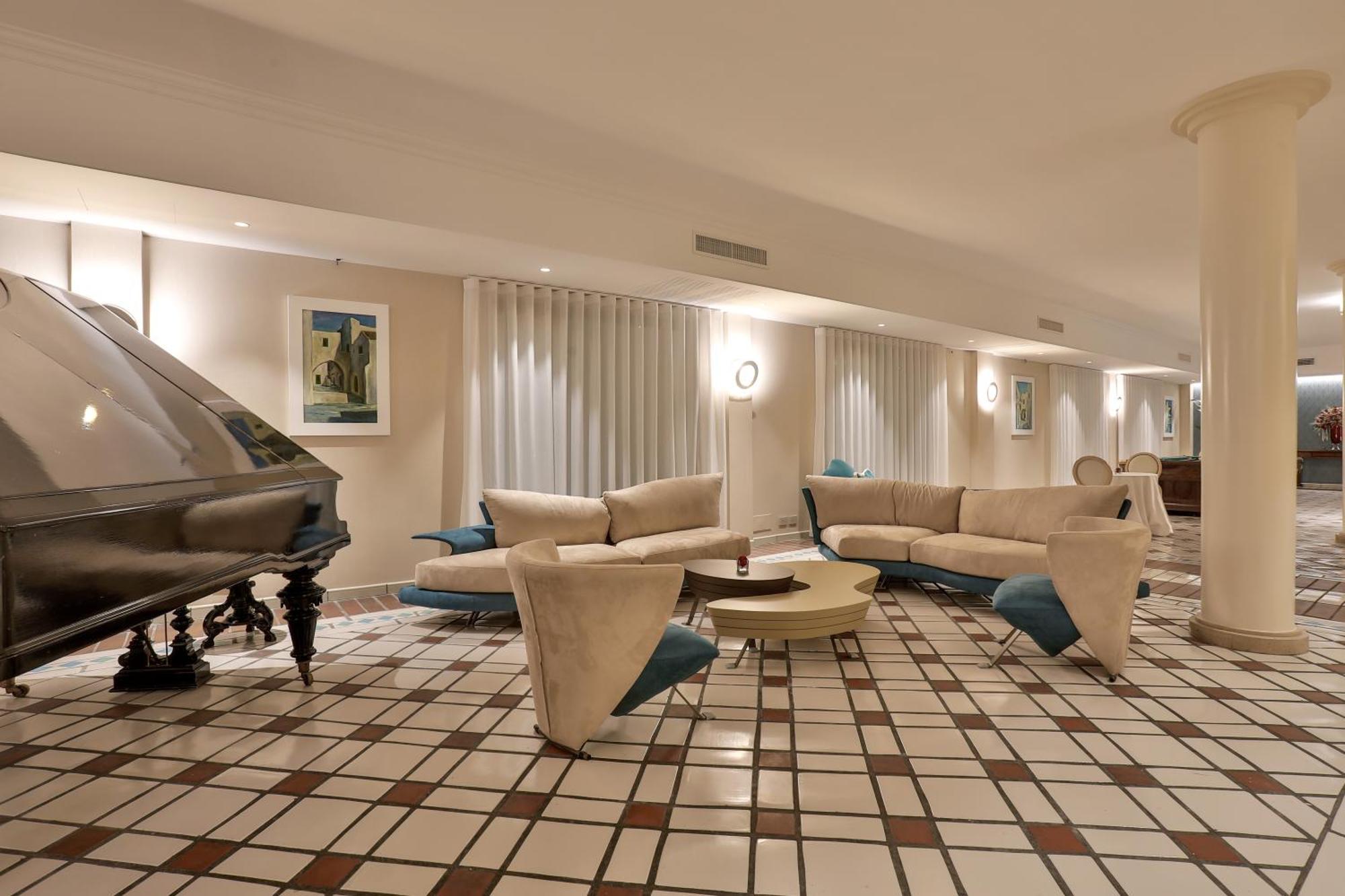 Hotel Hermitage Galatina Exterior foto