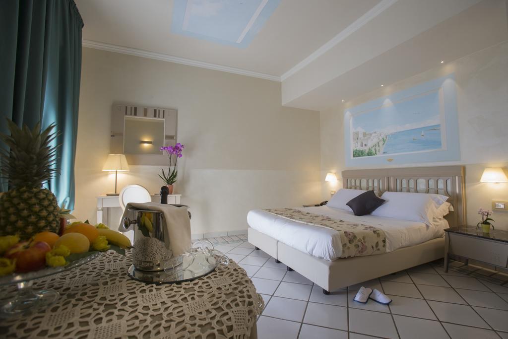 Hotel Hermitage Galatina Exterior foto
